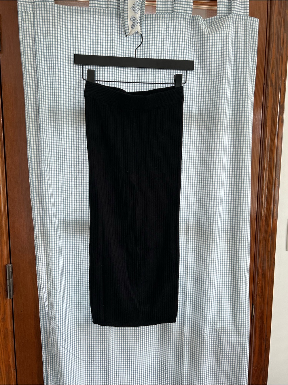 Forever 21 Black Ribbed Midi Pencil Skirt